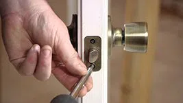 Keystone Locksmith Shop Plant City, FL 813-331-6165 - changing-locks